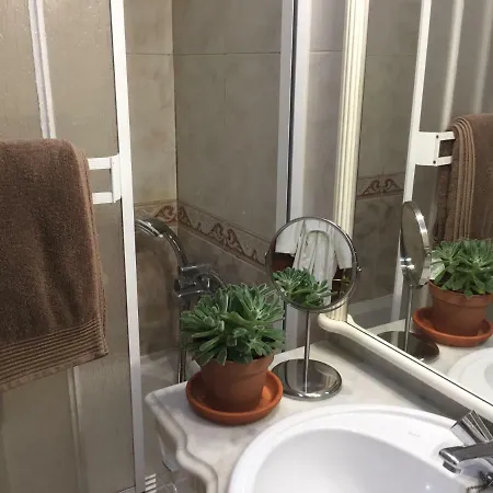 Affittacamere Quarto Em Apartamento Completo, Entre Lisboa E Sintra!